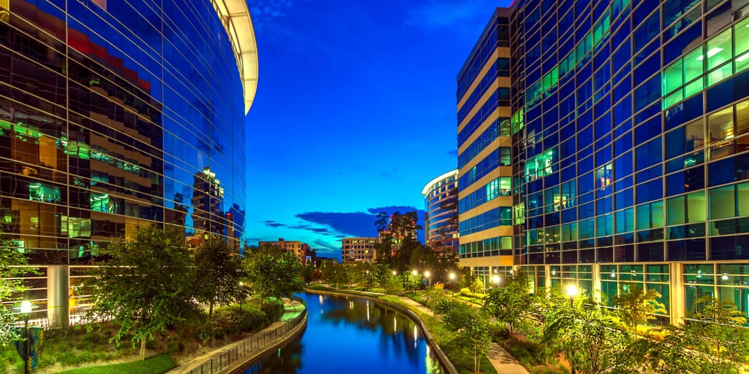 city at night